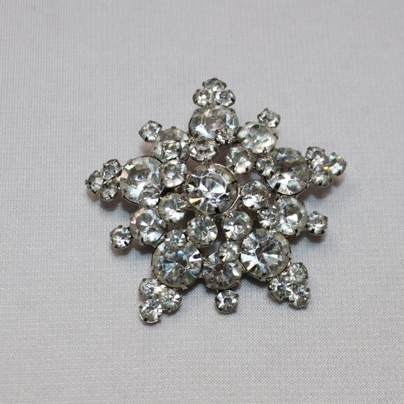 Mid Century Juliana Celestial Rhinestone Star Oversized  Brooch - Picture 2 of 7